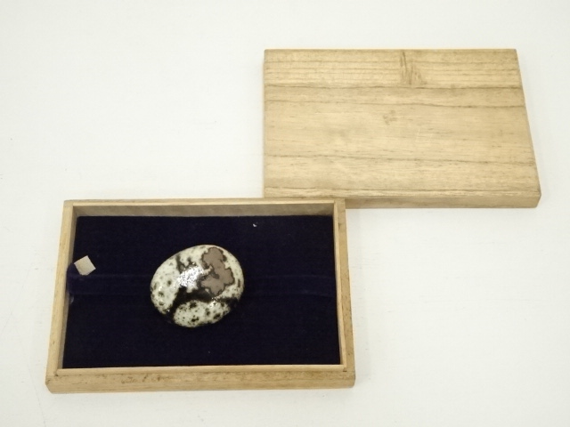 陶製帯留（保護箱）